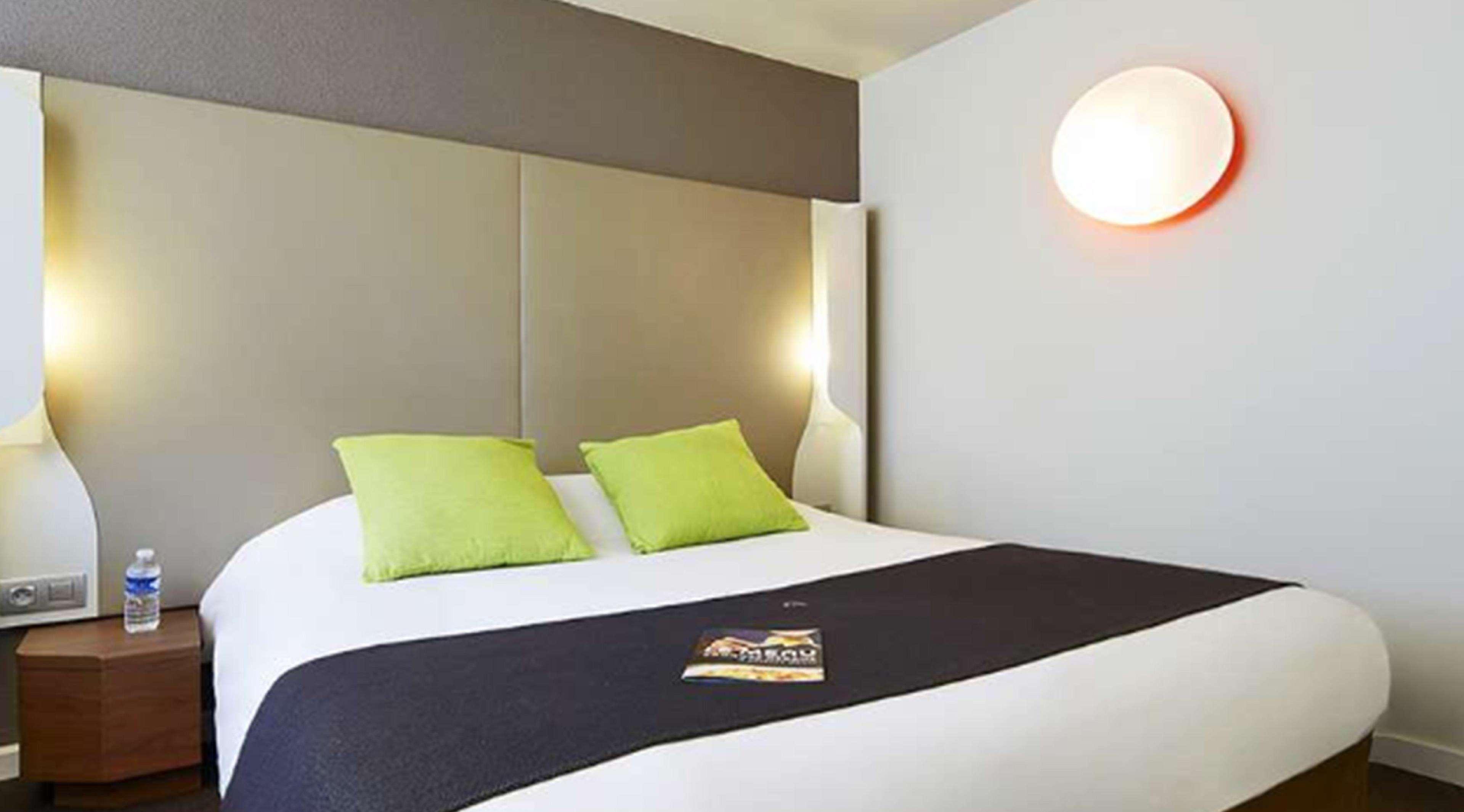 Campanile Saint-Etienne Est- Saint-Chamond Hotell Eksteriør bilde