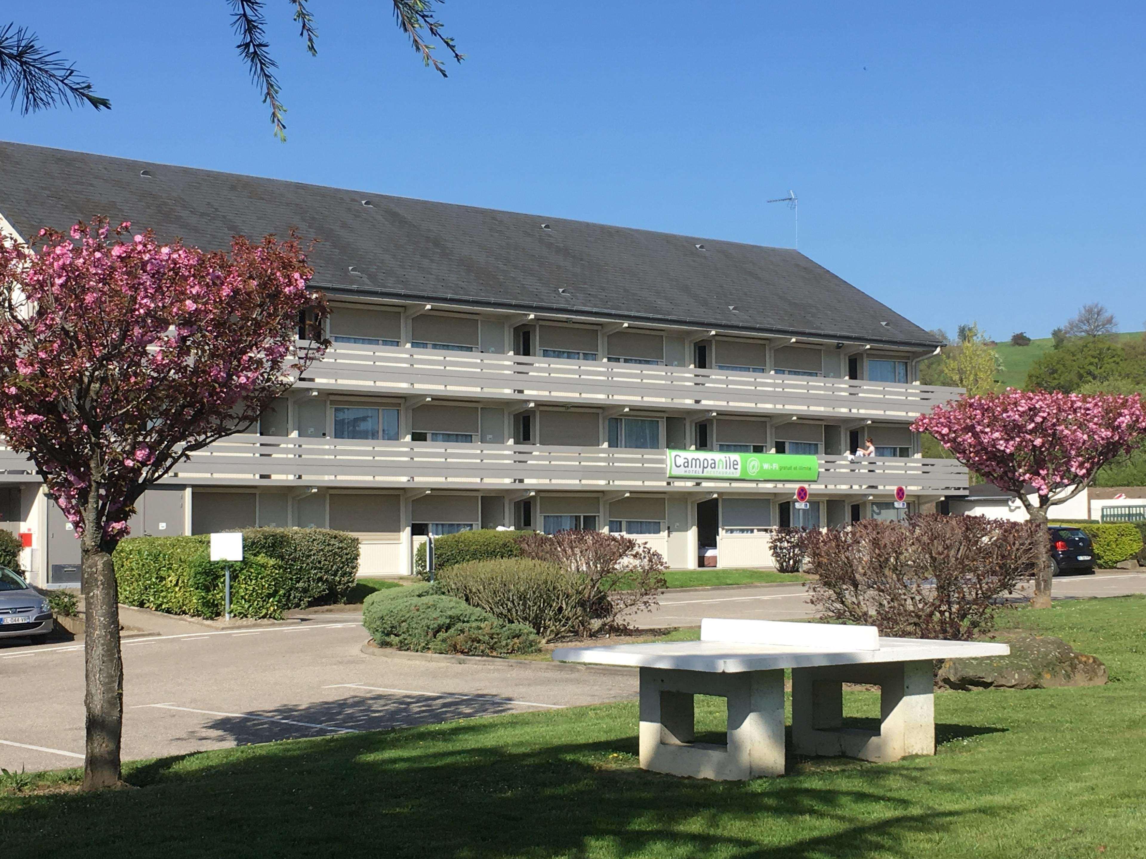 Campanile Saint-Etienne Est- Saint-Chamond Hotell Eksteriør bilde